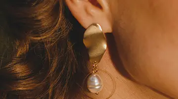 La demanda mundial de joyas de inspiraci&oacute;n vintage se dispara entre los millennials.