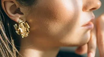 Sky Gold y Senco Gold se asocian para lanzar una l&iacute;nea de oro de 9 quilates dirigida a la Generaci&oacute;n Z.