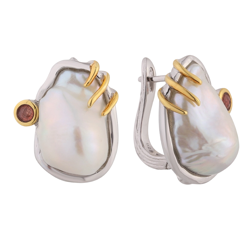 YE03283 Pendiente barroco de plata de ley 925 con granate y perla